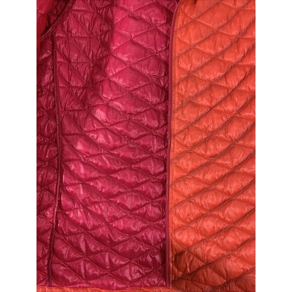 The North Face Thermoball Jacket Womens M Red Coral Quilted Lightweight Packable - Picture 6 of 10